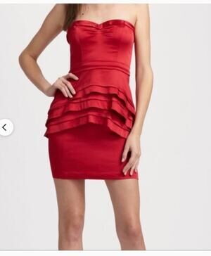 BCBG MaxAzria Strapless Bright Red Cocktail Dress Size 6